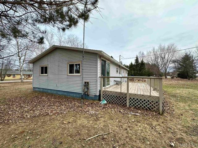 House for sale in Trenary
