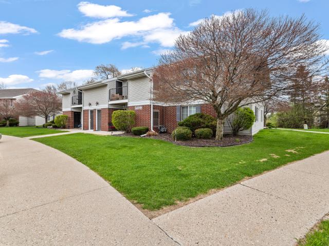 Condo for sale in Germantown, Wisconsin