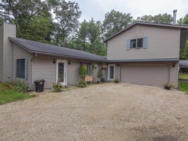 House for sale in Neshkoro, Marquette County