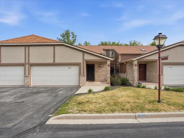 Condo for sale in Germantown, Wisconsin