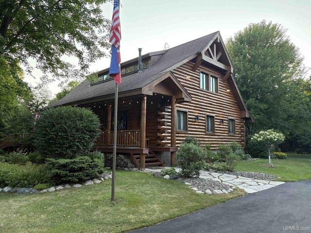 House for sale in Bessemer, Michigan