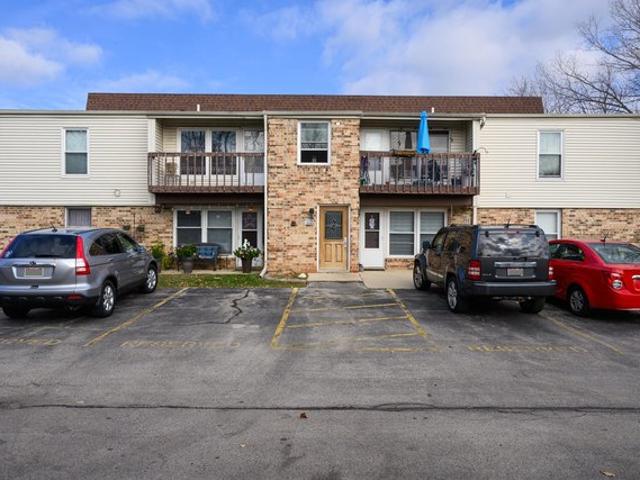 Condo for sale in Germantown, Wisconsin