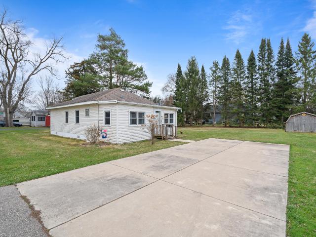 House for sale in Pell Lake, Wisconsin