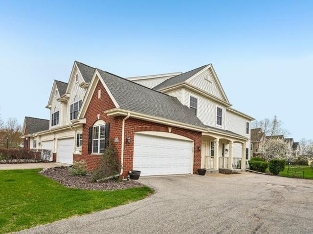 Condo for sale in Jackson, Wisconsin