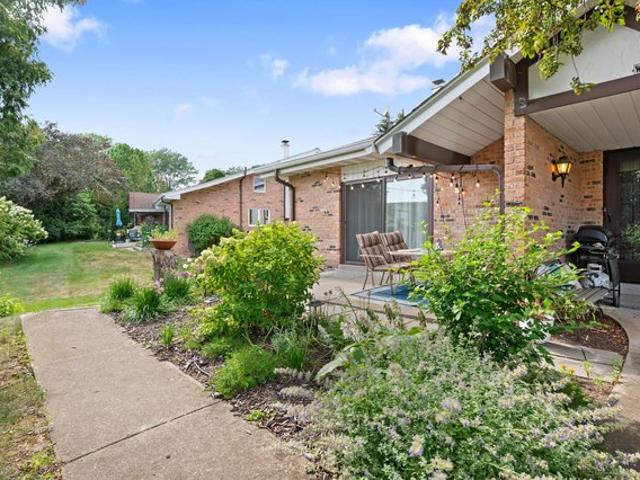Condo for sale in Cedarburg, Wisconsin