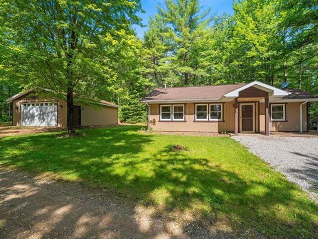 House for sale in Pembine, Wisconsin