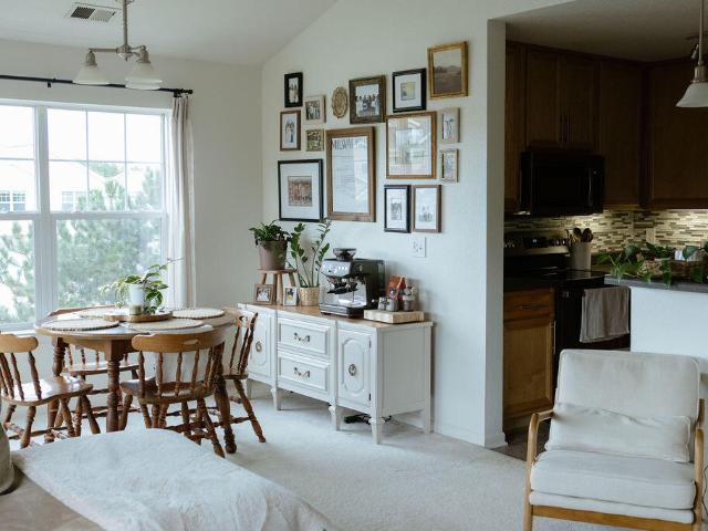 Condo for sale in Pewaukee, Wisconsin