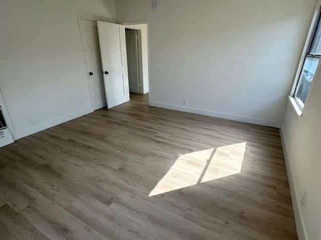 Apartment for rent in Santa Monica, California