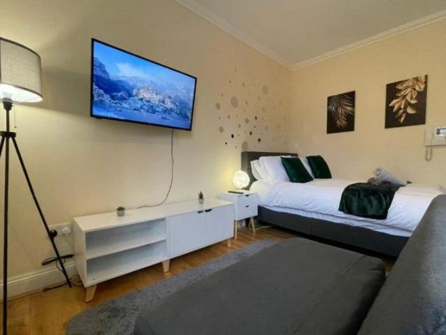 Apartment for rent in Canonbury, Greater London