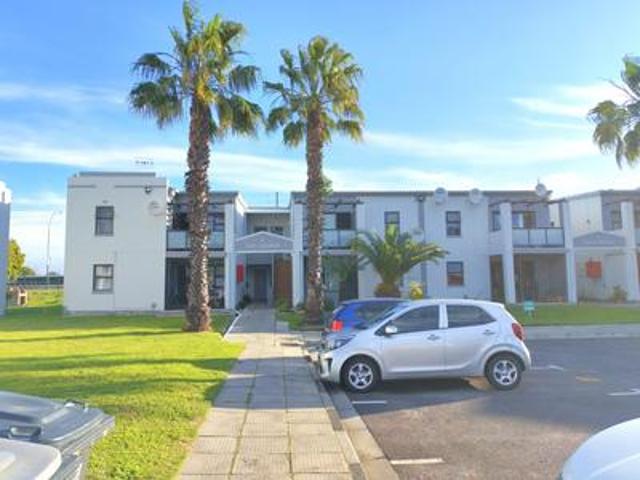 Apartment for sale in Cape Town, Western Cape