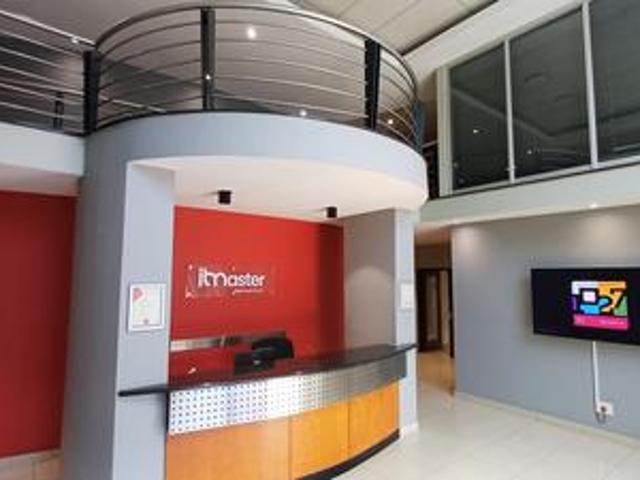 Commercial for rent in Olievenhoutbos, Gauteng