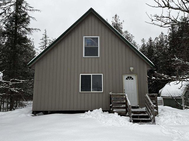 House for sale in Perronville, Michigan