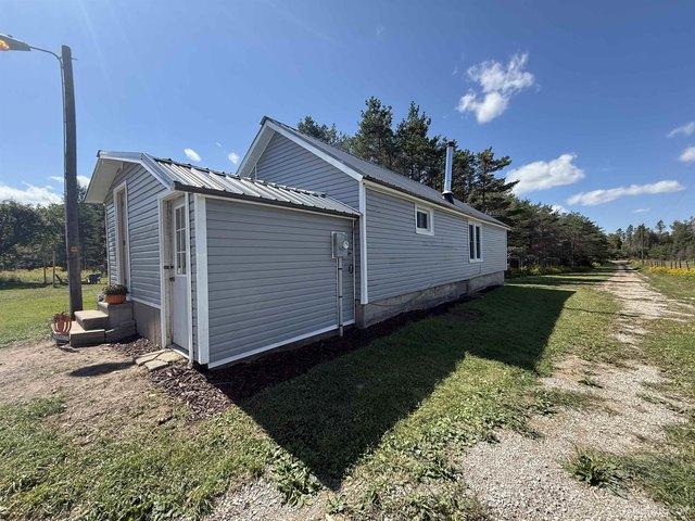 House for sale in Perronville, Harris Township