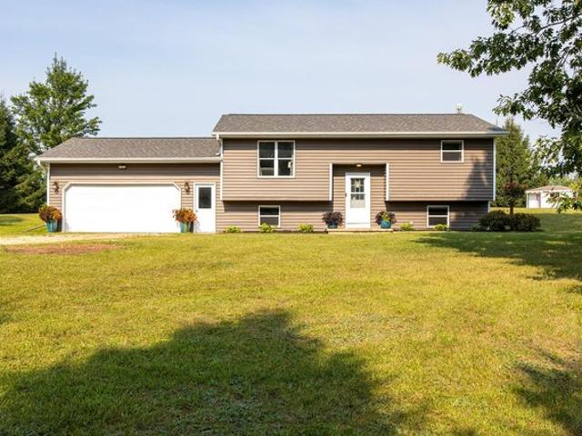House for sale in New London, Wisconsin