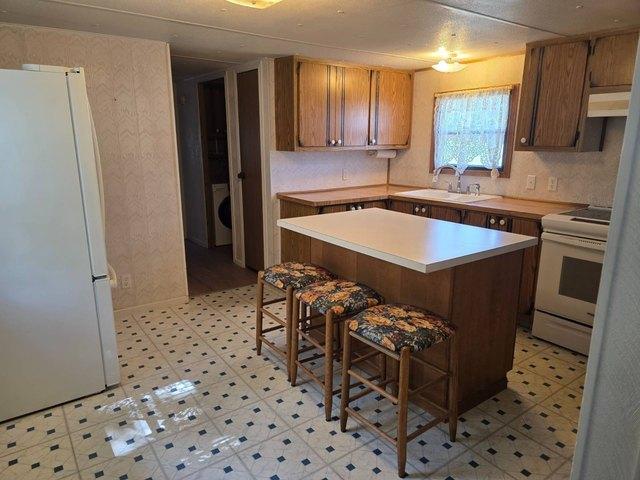 House for sale in Dousman, Waukesha County