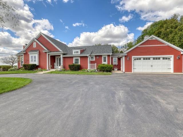 House for sale in Lowell, Wisconsin