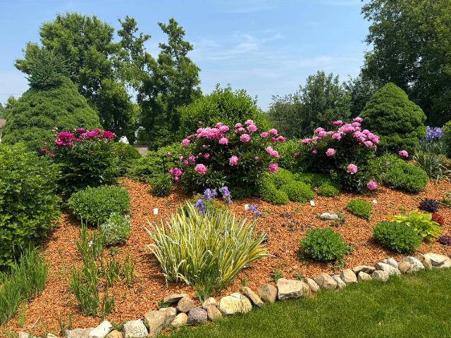 House for sale in Pewaukee, Wisconsin