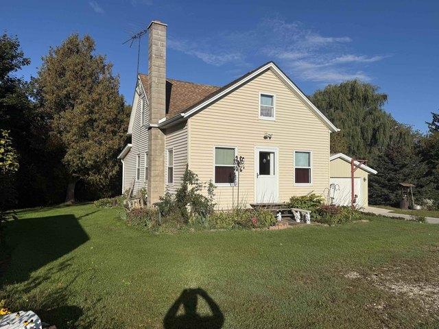 House for sale in Luxemburg, Kewaunee County