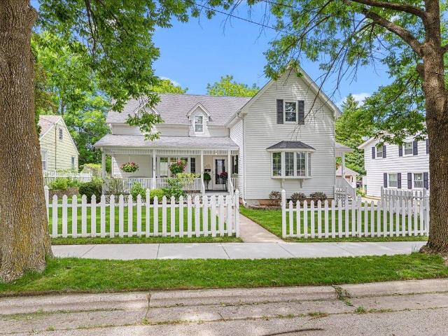 House for sale in Cedarburg, Wisconsin