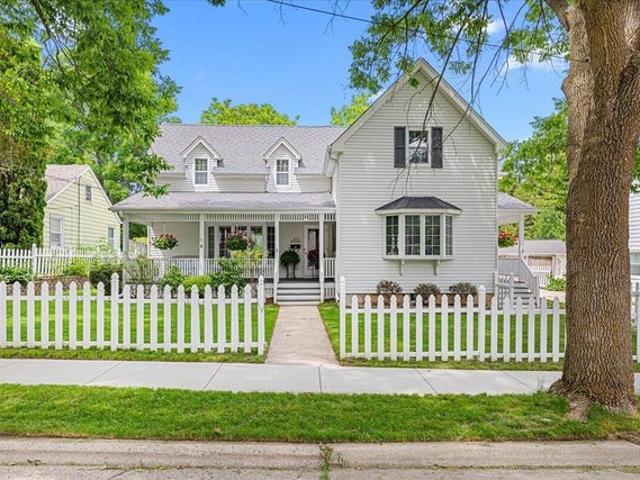 House for sale in Cedarburg, Wisconsin