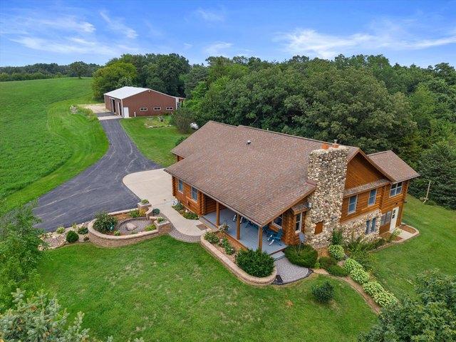 Farm for sale in Fort Atkinson, Jefferson County