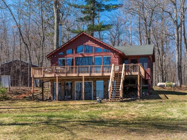 House for sale in Springbrook, Wisconsin