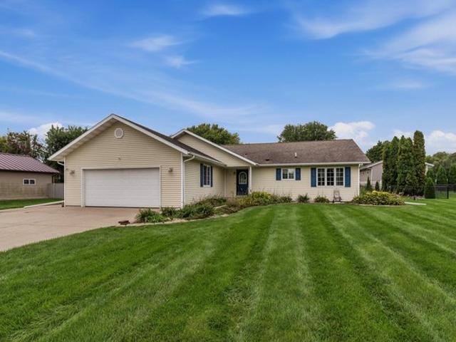 House for sale in Hustisford, Dodge County