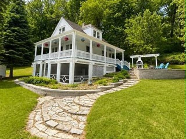 House for sale in Hustisford, Wisconsin