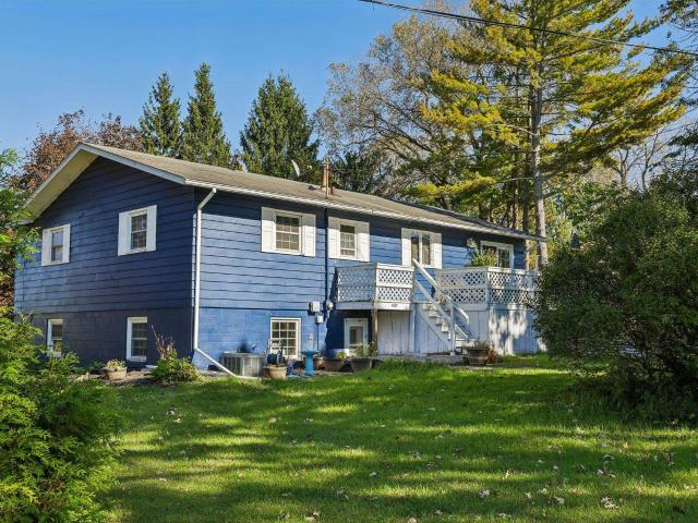 House for sale in Rio, Columbia County