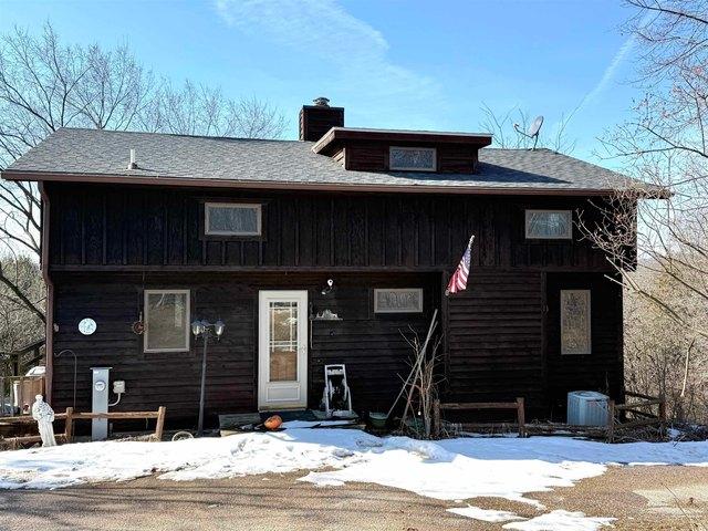 House for sale in Juneau, Wisconsin