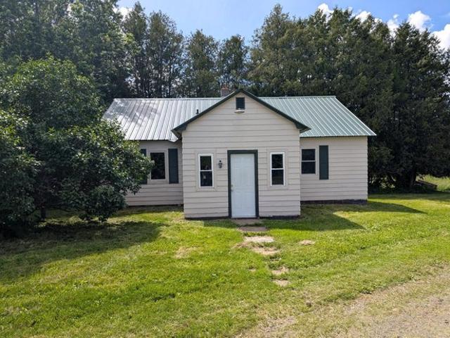House for sale in Hawkins, Wisconsin