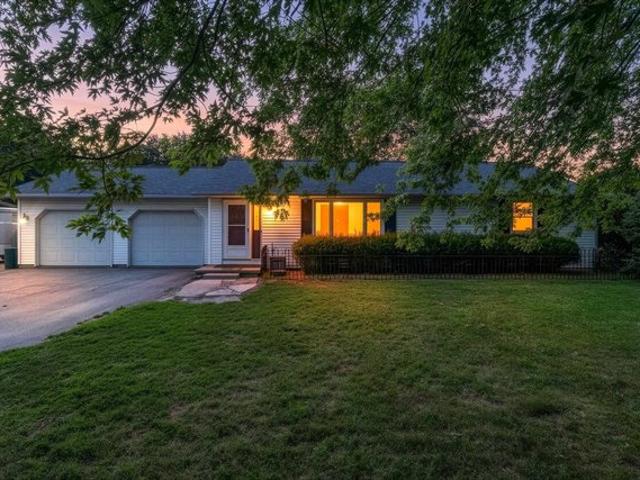 House for sale in De Pere, Wisconsin