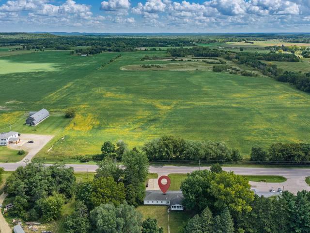 House for sale in Juneau, Wisconsin