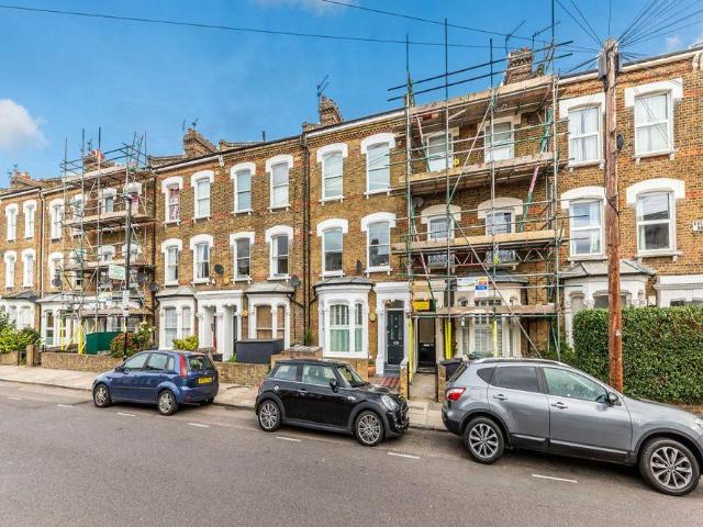 House for rent in Finsbury Park, Greater London