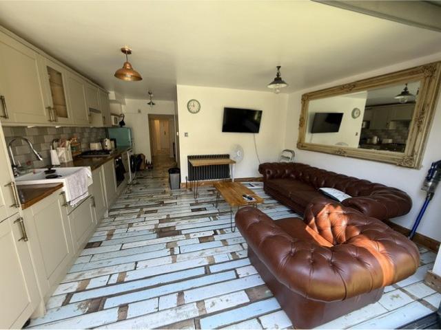 Apartment for rent in Brownswood Park, Stoke Newington
