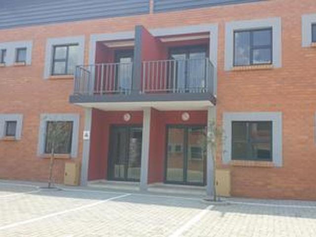 Commercial for rent in Nellmapius, Gauteng
