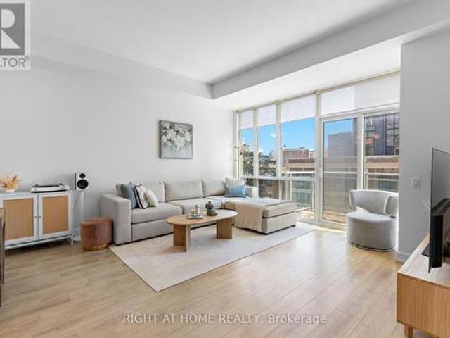 Condo for sale in Woburn, Ontario