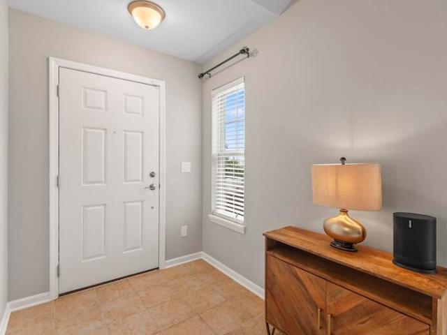 Condo for sale in Sussex, Waukesha County
