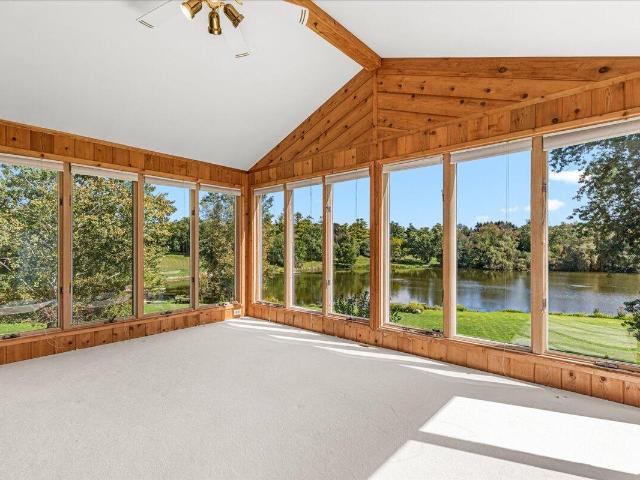 House for sale in Town of Fredonia, Ozaukee County