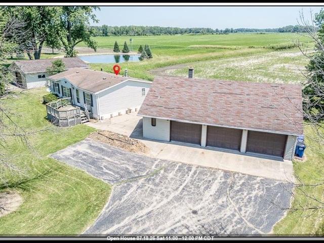 House for sale in Shiocton, Wisconsin