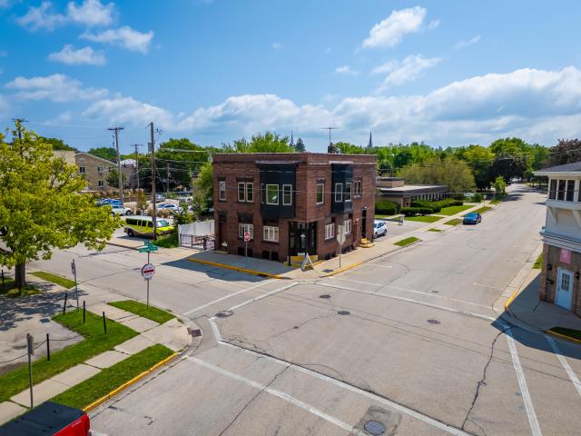Commercial for sale in Cedarburg, Ozaukee County