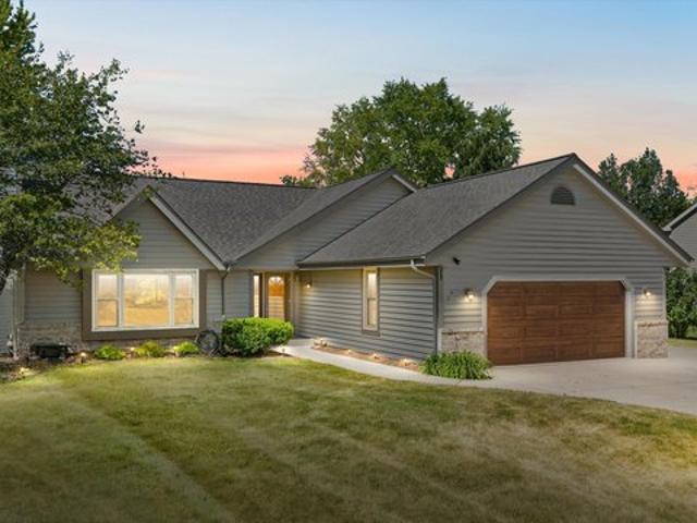 House for sale in Sussex, Wisconsin