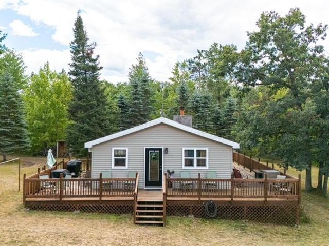 House for sale in Crivitz, Wisconsin