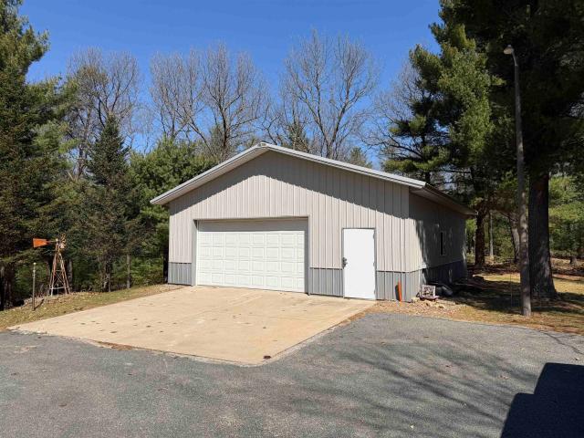 House for sale in Juneau, Wisconsin