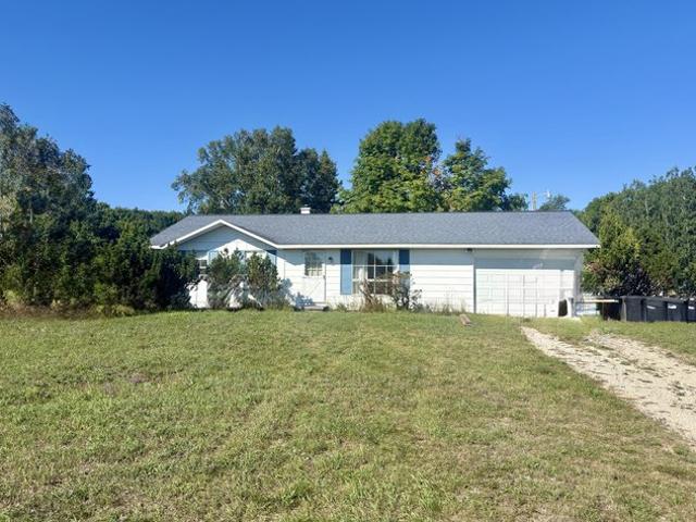 House for sale in Engadine, Garfield Township
