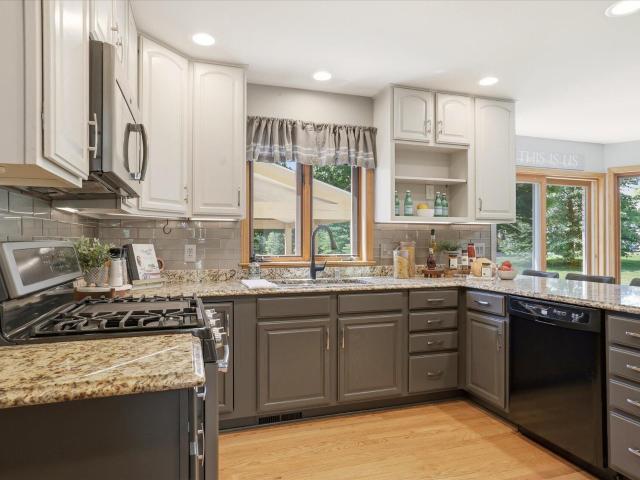 House for sale in Merton, Wisconsin