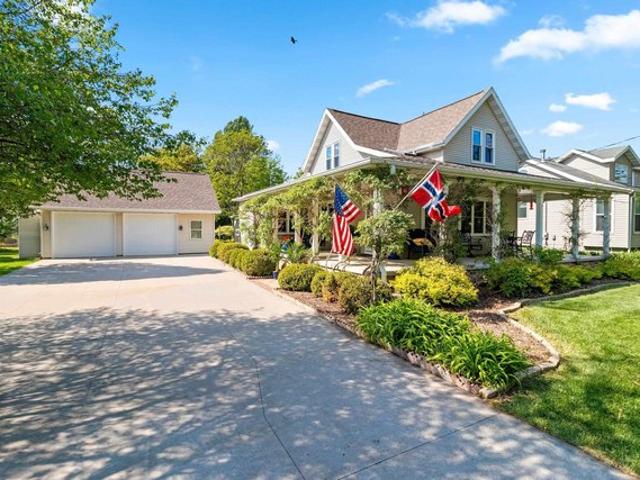 House for sale in Sherwood, Wisconsin