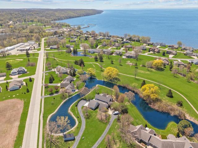 Condo for sale in Sherwood