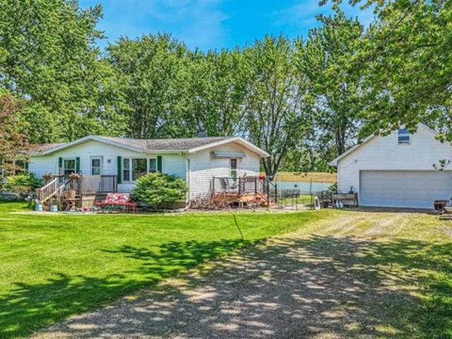 House for sale in Bear Creek, Wisconsin