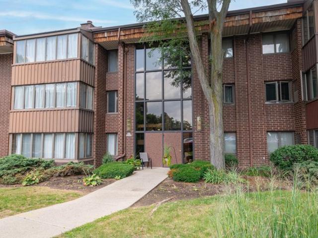Condo for sale in Colgate, Wisconsin